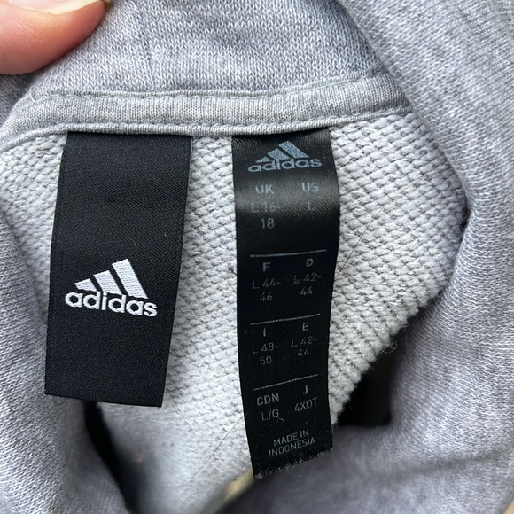 EUC Adidas turtleneck cropped sweatshirt - Picture 10 of 15